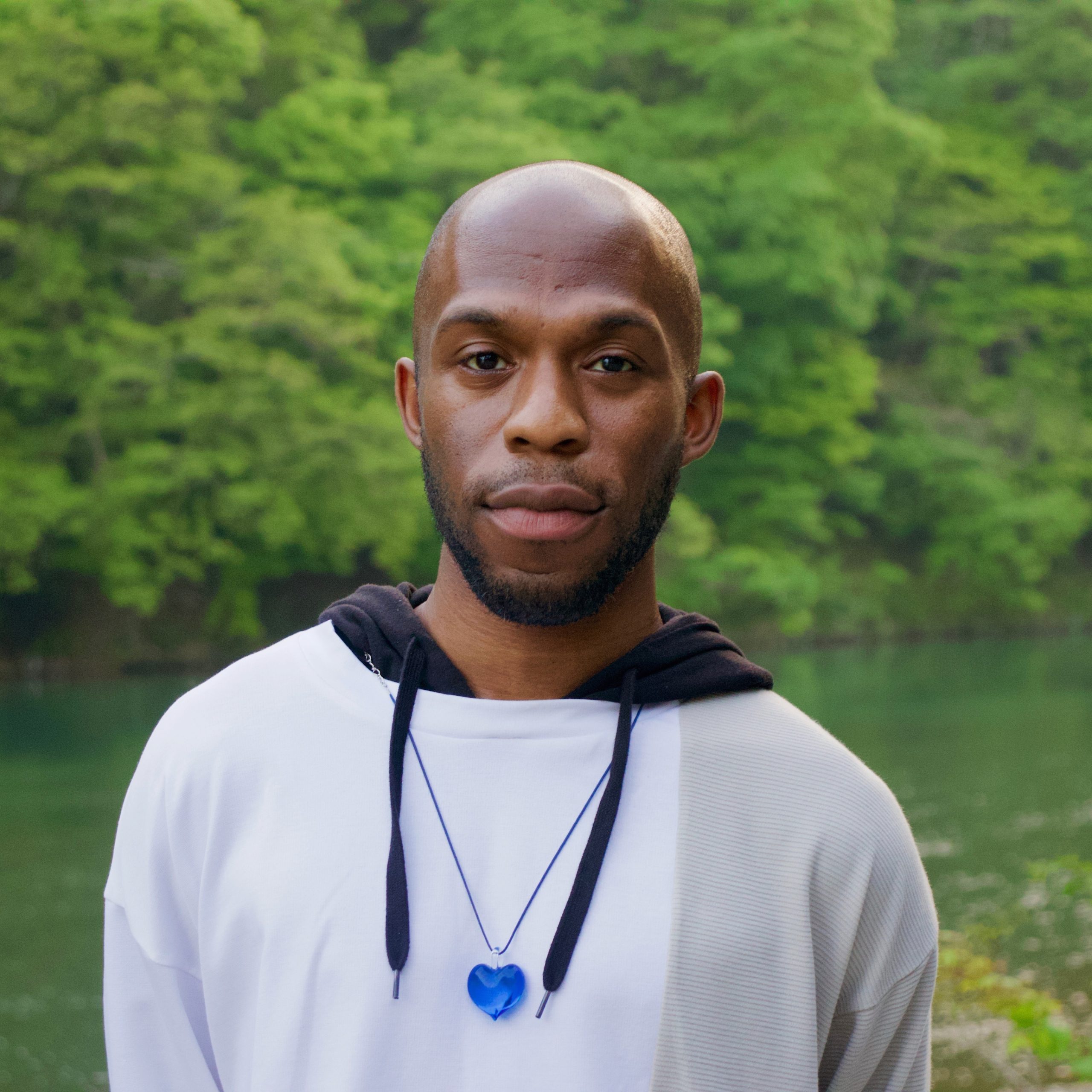 Author Interview: Ricky Baxter