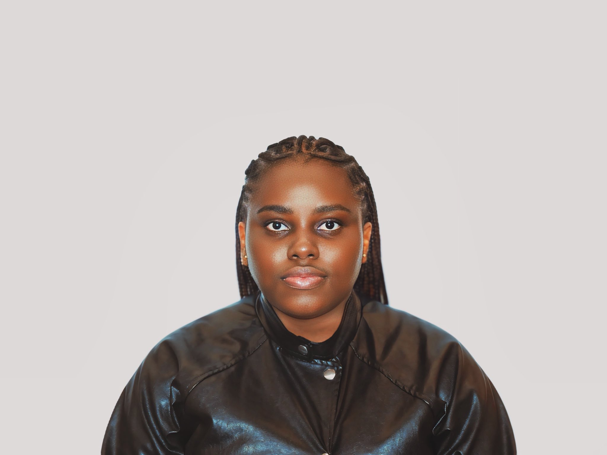 Author Interview: Yewande Akinse